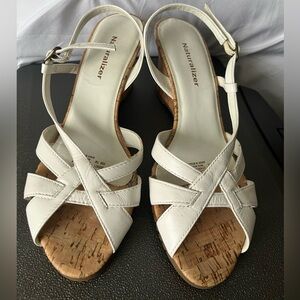 Naturalizer Sandals Cork Heel Womens Size 7M- white